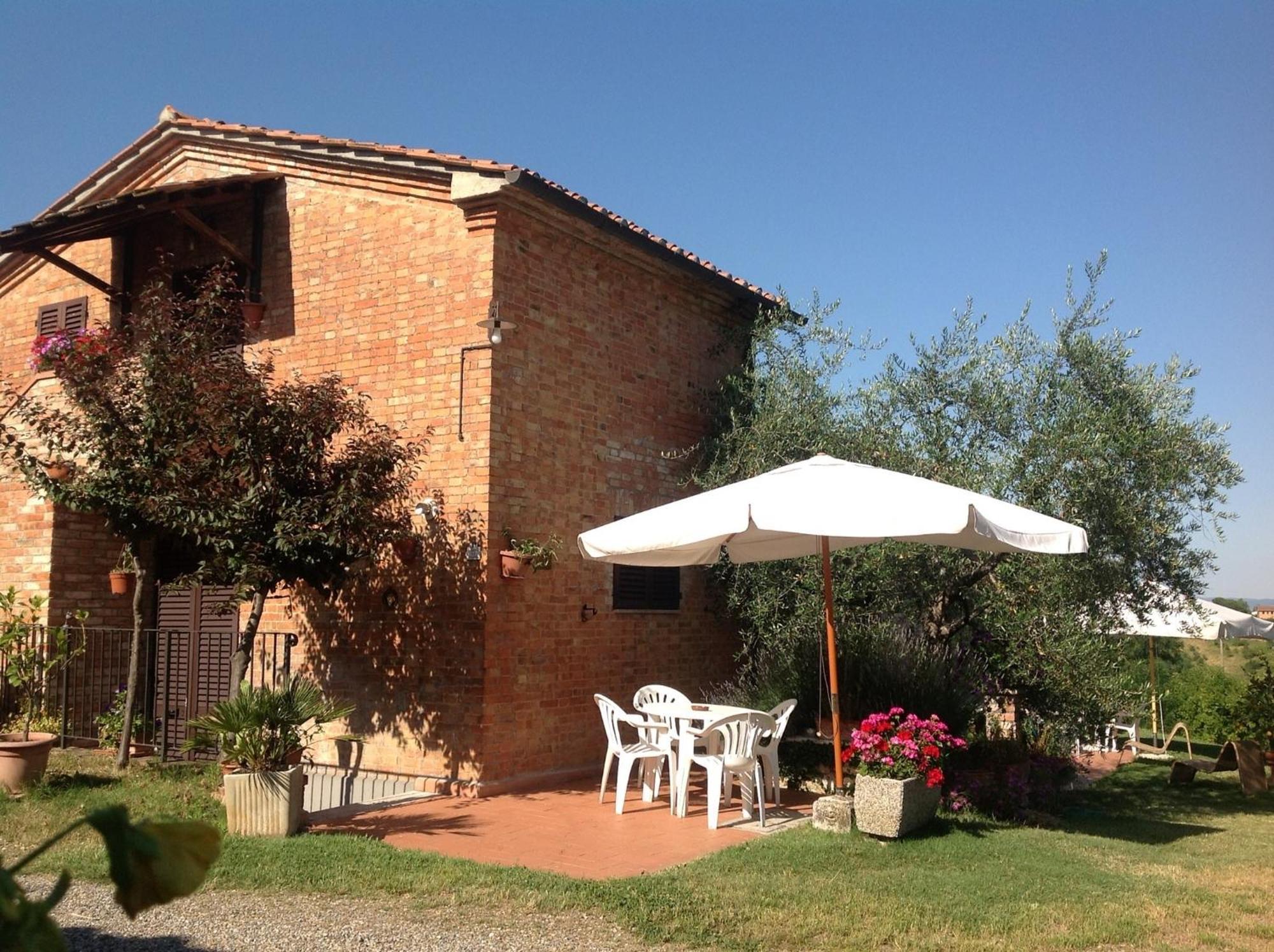 Agriturismo La Collina Сиена Экстерьер фото